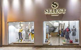 SELECT Ενδύματα